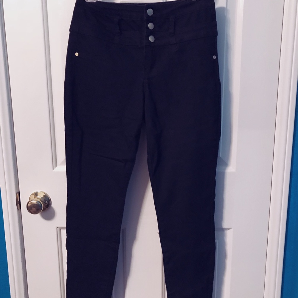 Black High Waisted Jeans